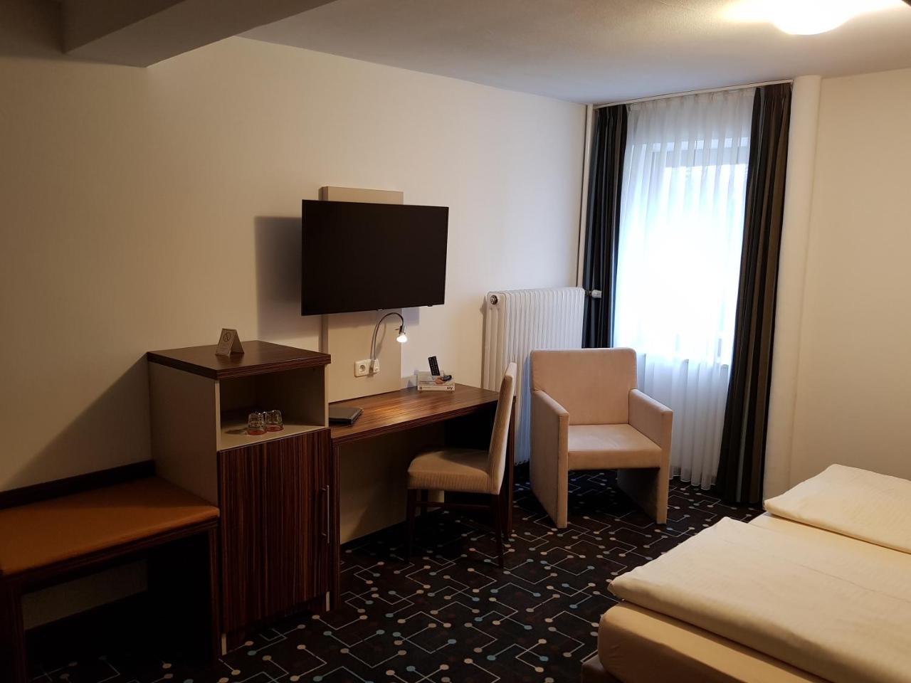 Hotel Koeniger Pliening Exterior foto